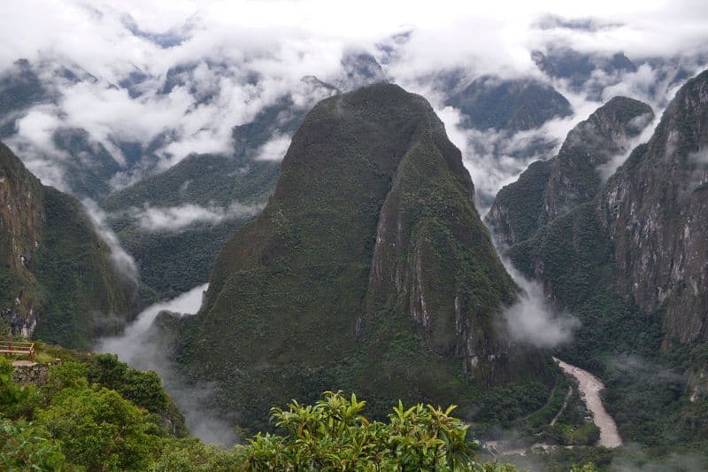 A montanha Phutuq K'usi A montanha Phutuq K'usi